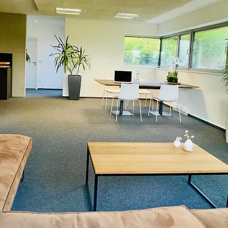 11 - Fuer Urlaub & Geschaeftsreise Appartement
